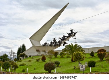 Paipa, Boyacá, Colombia/ 05/15/2019: Monument To The Lancers Of The Vargas Swamp In Paipa.