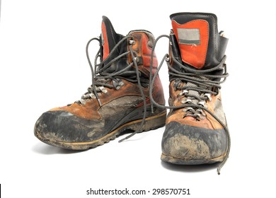 hiking boots for muddy terrain