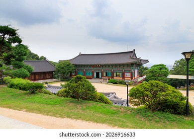 Paju, Gyeonggi-do, Republic Of Korea - August 13, 2021. Korean Traditional Temple. .yakcheonsa Temple. Korean Buddhism.