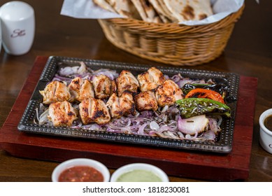 Pakistani Chicken Chatkhara Boti On A Sizzler