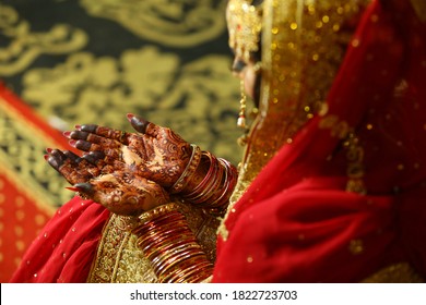 Pakistani Indian Bridal Showing Wedding Mehndi Design And Jewelry 
Karachi, Pakistan, 01 August 2020