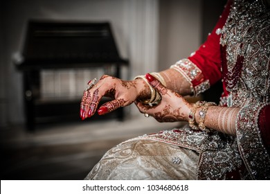 Pakistani Wedding Dress And Pakistani Bride 