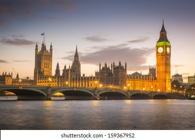 The Palace Of Westminster Big Ben At Night 