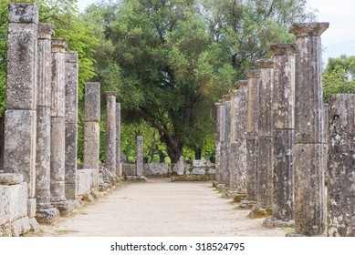 Palaistra (wrestling grounds), ruins of the ancient city of Olympia, Greece