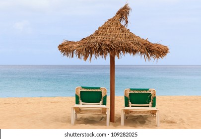 Palapa Sun Roof Beach Umbrella In Cape Verde Sal