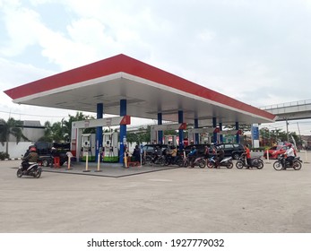 Palembang, Indonesia. March 2021. Indonesian Government Owned Public Refueling Station.