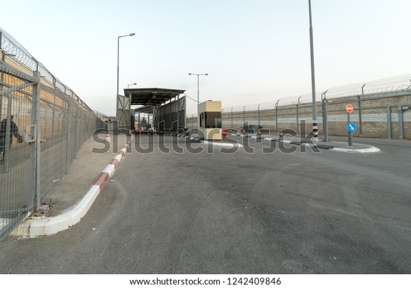 Palestine border checkpoint\
settlements