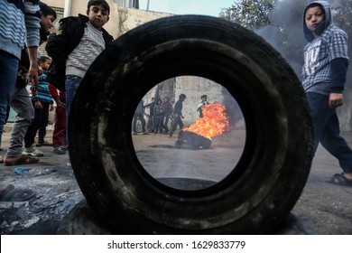 Palestinian Students Take Part In A Protest Against The U.S. President Donald Trump's Middle East Peace Plan, In Khan Younis The Southern Gaza Strip, On Jan 29, 2020. Photo By Abed Rahim Khatib