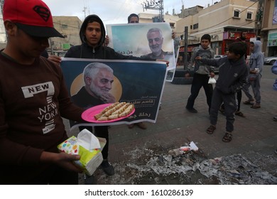 Palestinians Burn US And Israeli Flags And Hold Posters Of Qassem Soleimani Who Was Killed In A US Drone Strike Last Week, During A Protest In Gaza Strip, On Jan 8, 2020. Photo By Abed Rahim Khatib