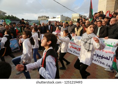 Palestinians Protest The U.S.-sponsored Draft Resolution Condemning Hamas In General Assembly Of The United Nations Meeting, In Rafah Southern Gaza Strip On Dec 06, 2018. 