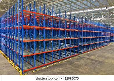 Pallet Racking System For Warehouse Storage Metal Shelving Distribution Center
