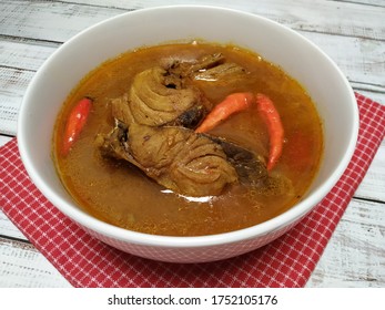 Pallumara Is An Indoneian Tradisional Cuisine Form Makassar, Made From Fresh Fish, Tamarin, Curcumin, Tomatoes And Spicy. 
 


