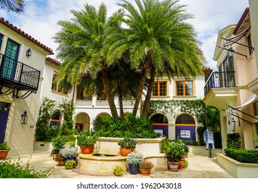 PALM BEACH, FLORIDA - APRIL 23, 2021: Courtyards and private garden at the Via Flagler by The Breakers alfresco shopping mall in Palm Beach, Florida