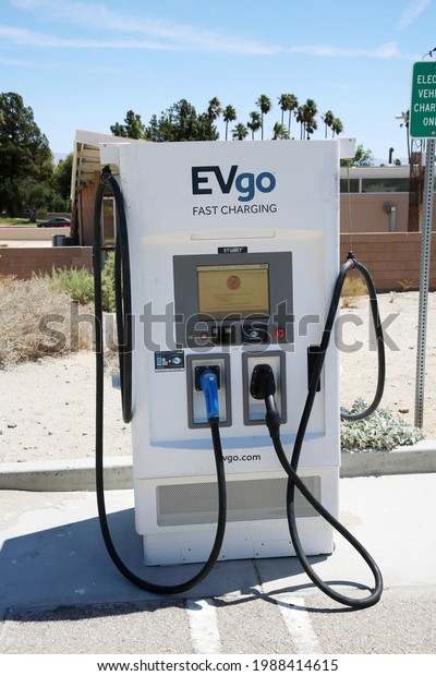 Palm Springs California - June 6, 2021: electric car\
charging station. EVgo is a Self Contained Electric Vehicle\
Charging Station. Electric Cars are becoming more and more popular.\
Editorial Use Only