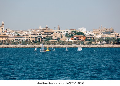 PALMA DE MALLORCA, SPAIN - July 2, 2019:  Children And Sailboats Excursions And Adventure Activities, Balearic Islands In Spain.