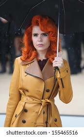 Paloma Faith At London Fashion Week SS14  - Burberry Prorsum S/s 2014 - Arrivals, London. 16/09/2013