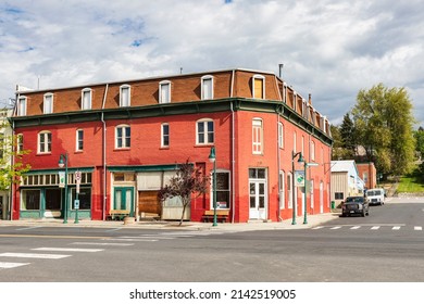 Palouse, Washington State, USA. Red Brick Building On A Street Corner In A Small Town. (Editorial Use Only)