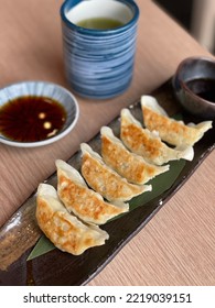 Pan Fried Gyoza With Vinegar