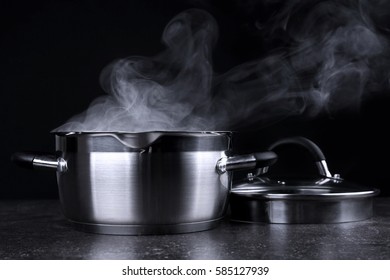 Pan Steam On Dark Background Stock Photo 585127939 | Shutterstock