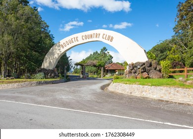 Panama Boquete June 22 Arch At The Entrance Of The Boquete Country Club An Exclusive Residential Area Surrounded By Nature. Shoot On June 22, 2020