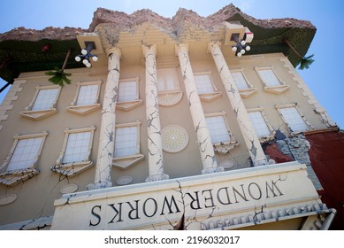 PANAMA CITY BEACH, Florida, USA - JUNE, 2020: Building Of Wonder Works, An Amusement Park In Panama City Beach Florida