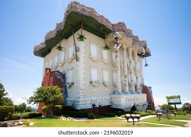 PANAMA CITY BEACH, Florida, USA - JUNE, 2020: Building Of Wonder Works, An Amusement Park In Panama City Beach Florida