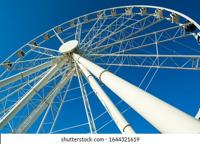 Panama City, Florida USA - September 29, 2019:  The New Skywheel Ferris Wheel, Opened In 2018, Located In The Popular Pier Park Across The Beach.