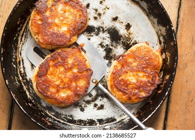 Pancakes With Apples, Cinnamon And Icing Sugar 