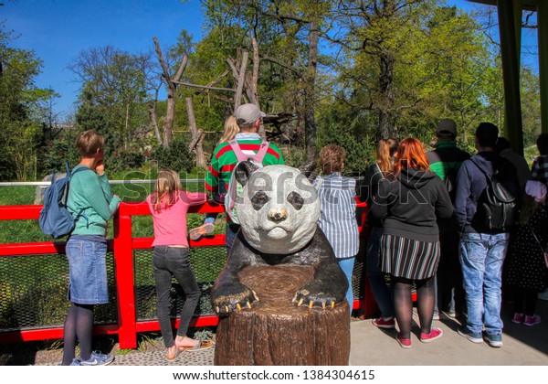 Panda Garten Berlin Zoo Germany 22042019 Stock Photo Edit Now