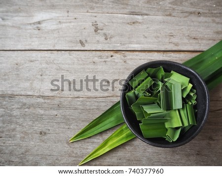 Pandan leaves