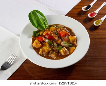 Paneer Chilli Gravy Dish With Plate