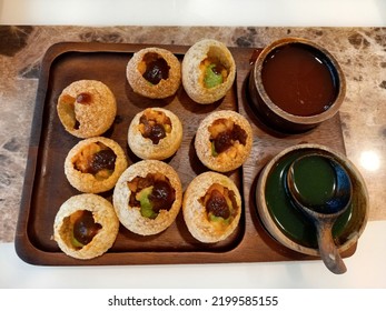 Pani Puri Is A Famous Dish Of India. There Are A Variety Of Flavors That Blend Together Perfectly.