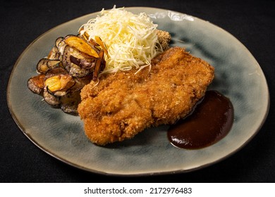 Panko Fried Fish, Quinoa Coleslaw, Chips, And BBQ Sauce