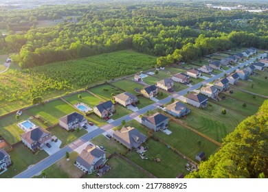 94 South carolina suburban home Images, Stock Photos & Vectors ...