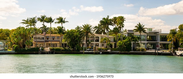 Panorama Of Luxury Waterfront Mansions In Miami Beach Indian Creek