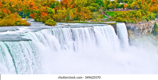 Panorama of Niagara Falls in autumn