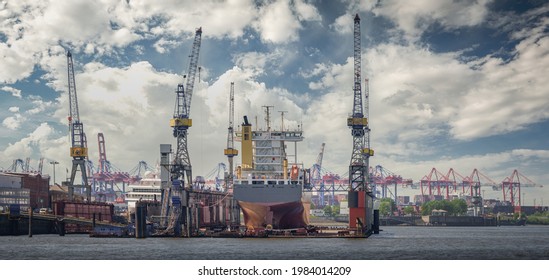 Panorama of the port from Hamburg in good weather conditions