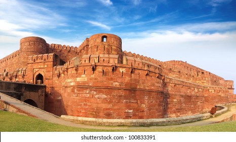 Panorama Of The Red Fort In Agra, India