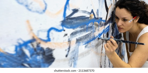 43,984 Artist studio wall Images, Stock Photos & Vectors | Shutterstock