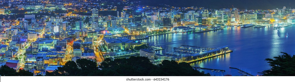 Panoramic beautiful scenery from Mount Victoria lookout at night in Wellington , capital of New Zealand , North Island of New Zealand