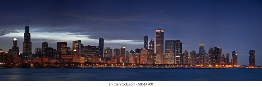 Panoramic Image Of Chicago Skyline At Dusk.