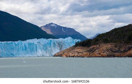 142 Puerto moreno glacier Images, Stock Photos & Vectors | Shutterstock