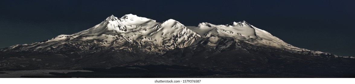 New Zealand Mountains Snow Images Stock Photos Vectors Shutterstock