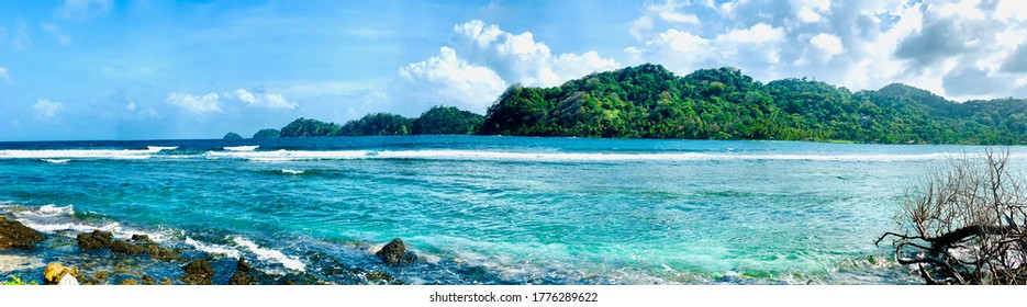Panoramic picture Panama beach  