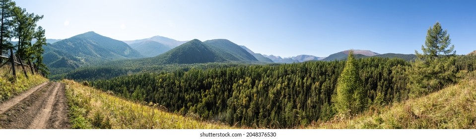 panoramic shot of the Alpine Valley
