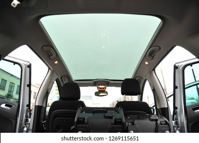 Panoramic Sun Roof At The Big Family Car