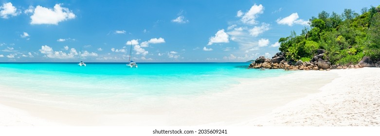 Panoramic view of Anse Georgette beach on Praslin island, Seychelles