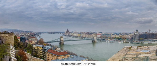 Panoramic view of Chain Bridge, Budapest, Hungary
