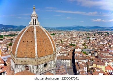 Panoramic View of Florence and the Florence Cathedral (Cattedrale di Santa Maria del Fiore, Cathedral of Saint Mary of the Flower) from Giotto's Campanile, Florence, Tuscany, Italy