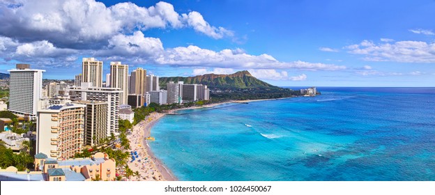 Panoramic view of Hawaii's Waikiki Beach